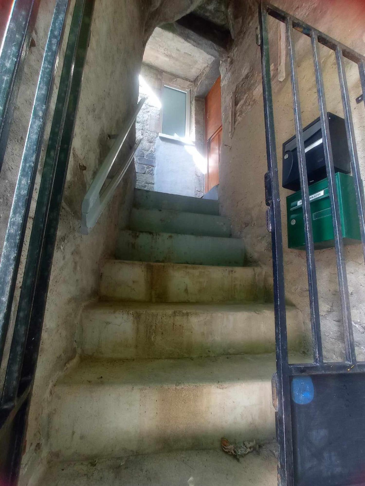 Triplex Lumineux A Cherbourg, Hyper Centre, 2 Pas Du Port & Vie Nocturne, Intendance Luxury Host Exterior photo